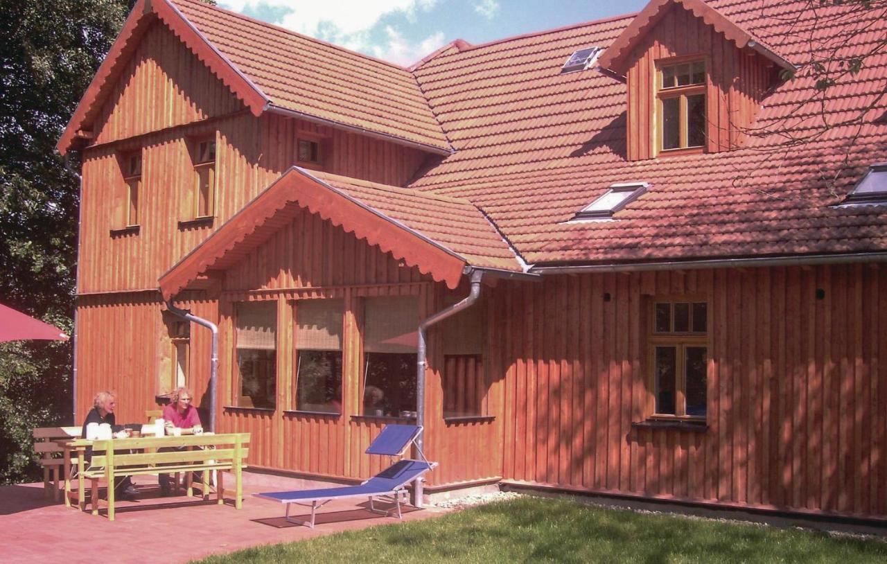Stunning Home In Dautphetal With Kitchen Amelose Exterior foto